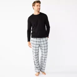 Men's Sonoma Goods For Life® Top & Flannel Pants Pajama Set